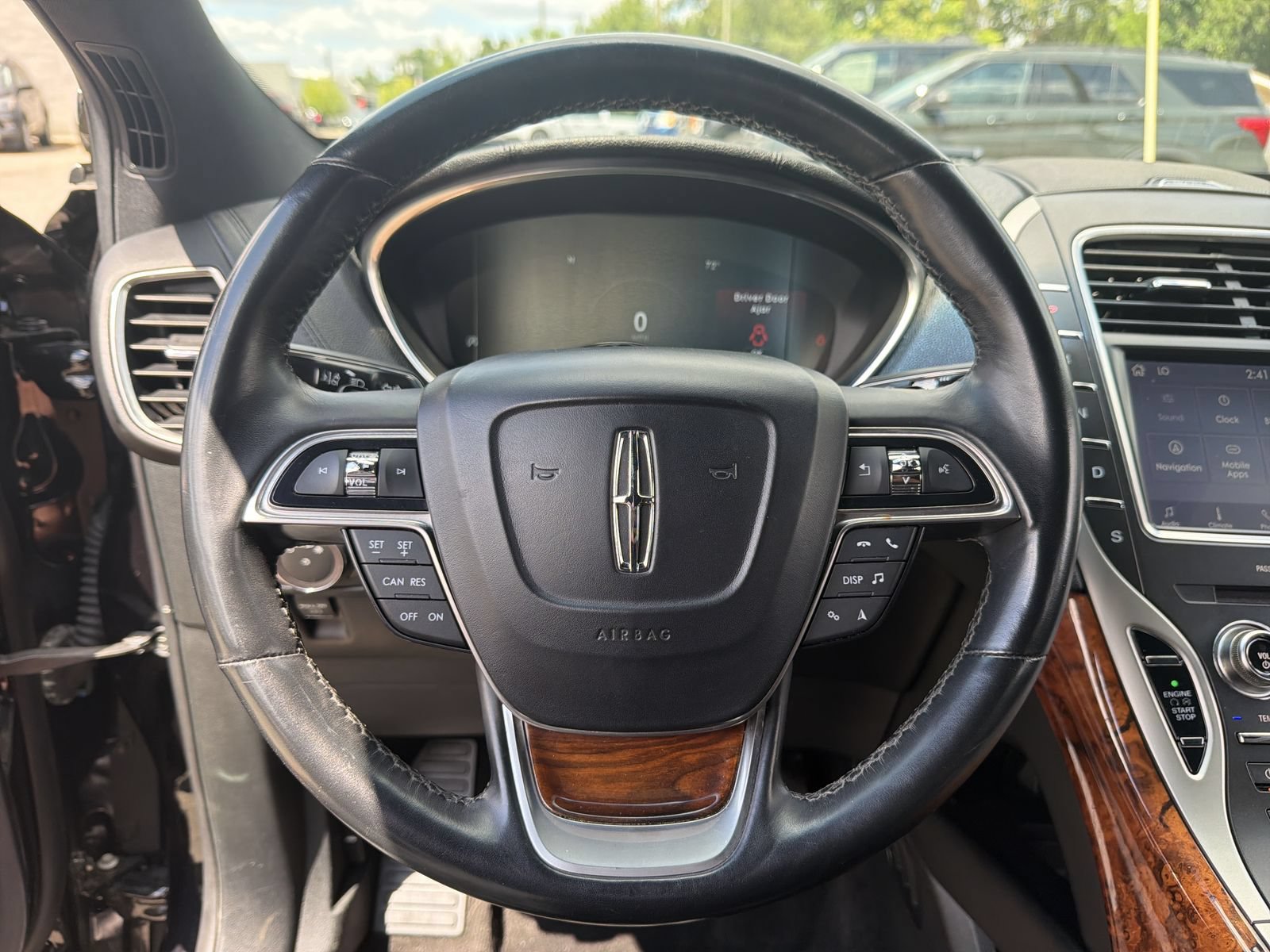 Used 2019 Lincoln Nautilus Select AWD/4WD image 24