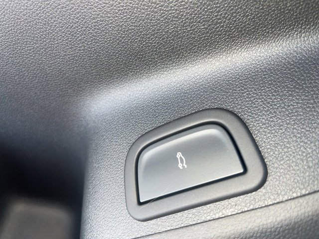 New 2026 Chevrolet Traverse RS image 22