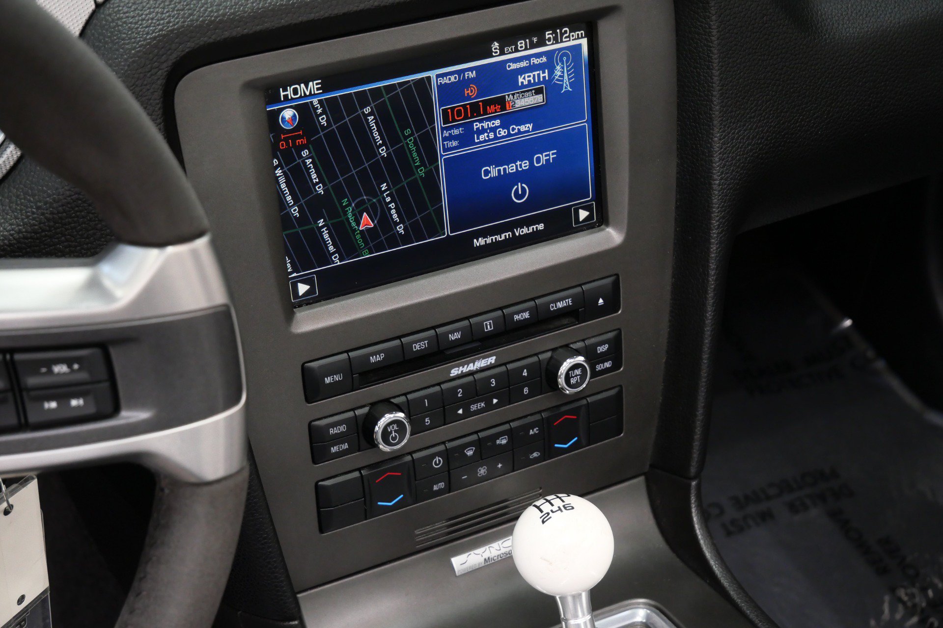 Used 2013 Ford Mustang Shelby GT500 RWD image 16