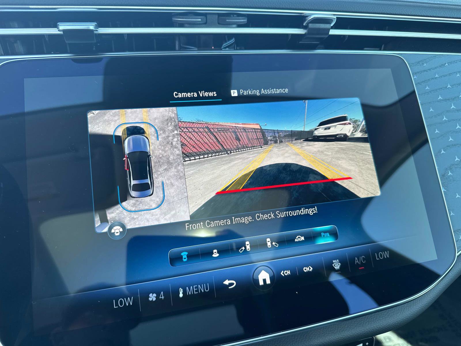 New 2025 Mercedes-Benz E 450 4MATIC Sedan image 22