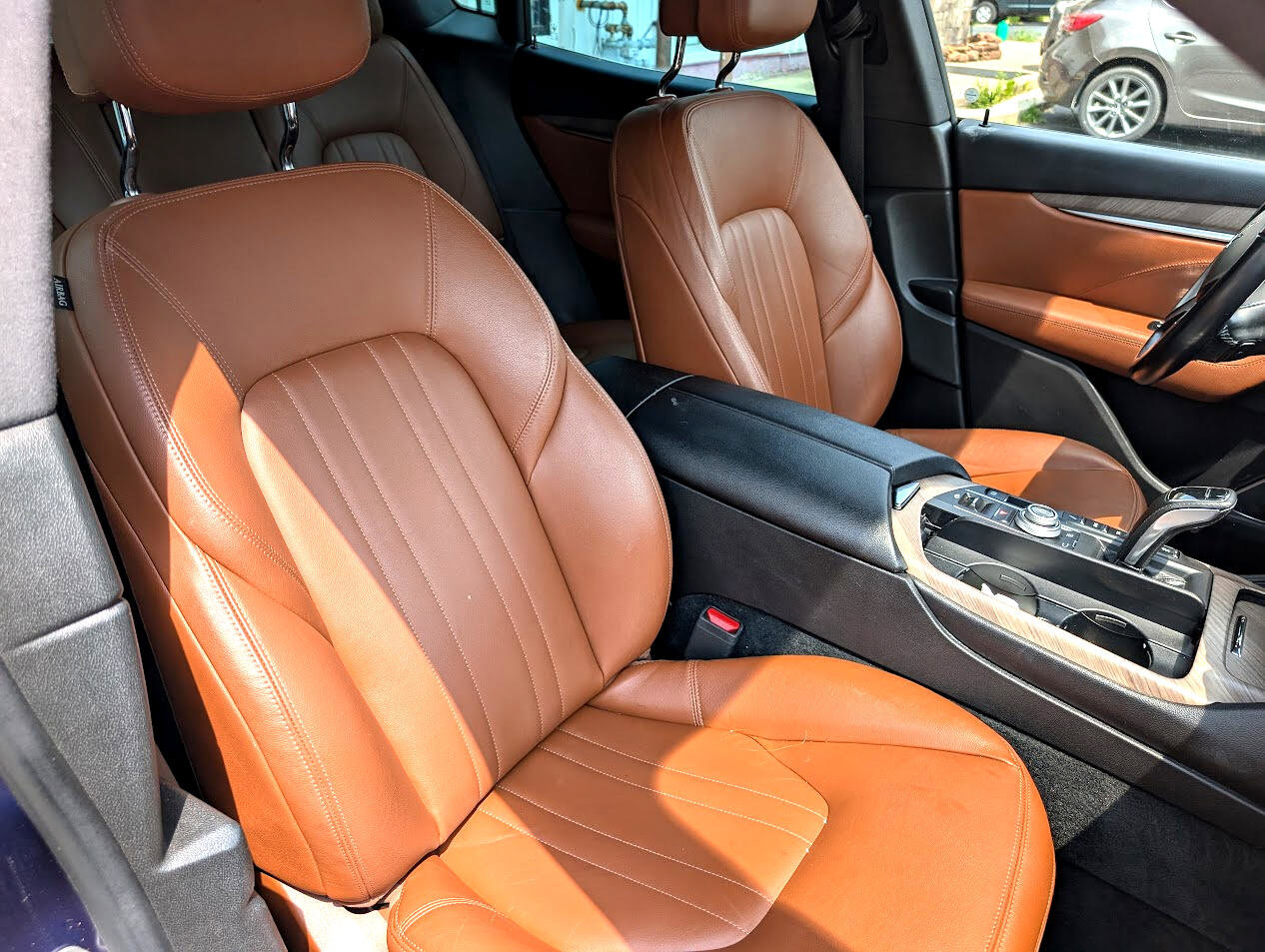 Used 2019 Maserati Levante image 19