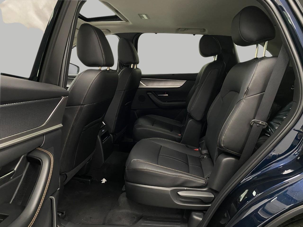 New 2025 MAZDA CX-90 Plug-In Hybrid w/ Preferred AWD/4WD image 28