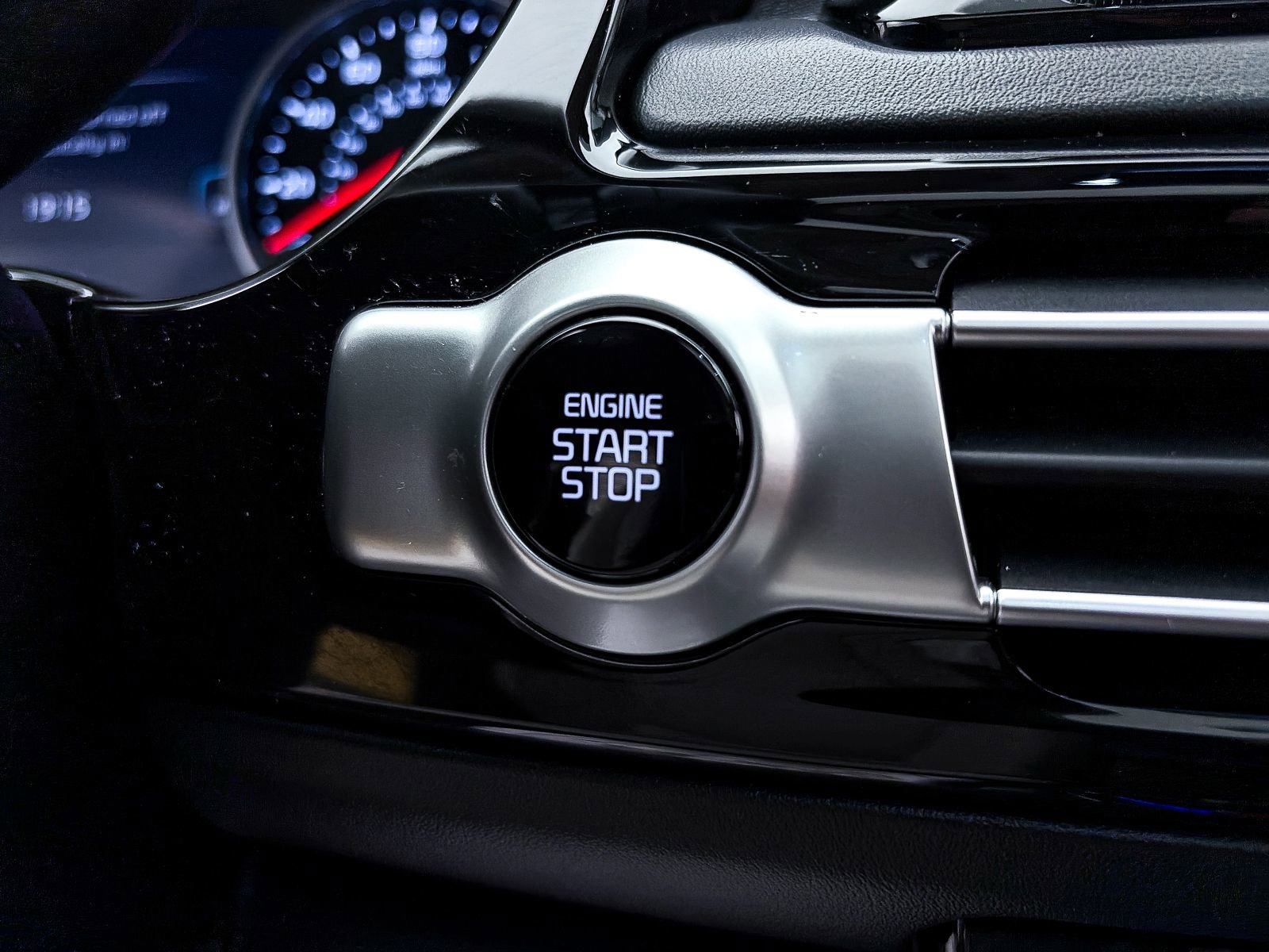 Used 2022 Kia Seltos SX w/ Sunroof Package image 25