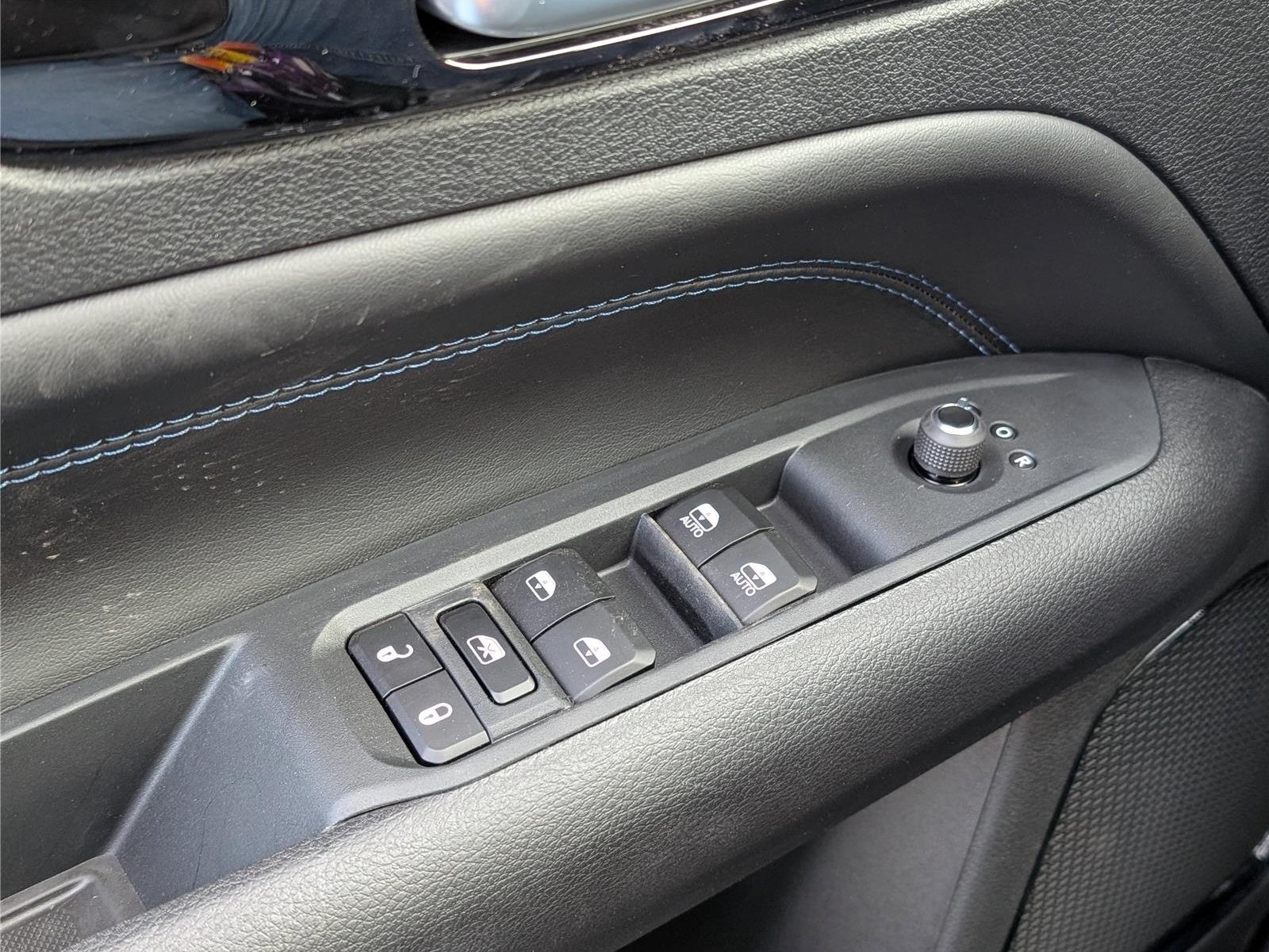 New 2026 Jeep Compass Limited AWD/4WD image 14