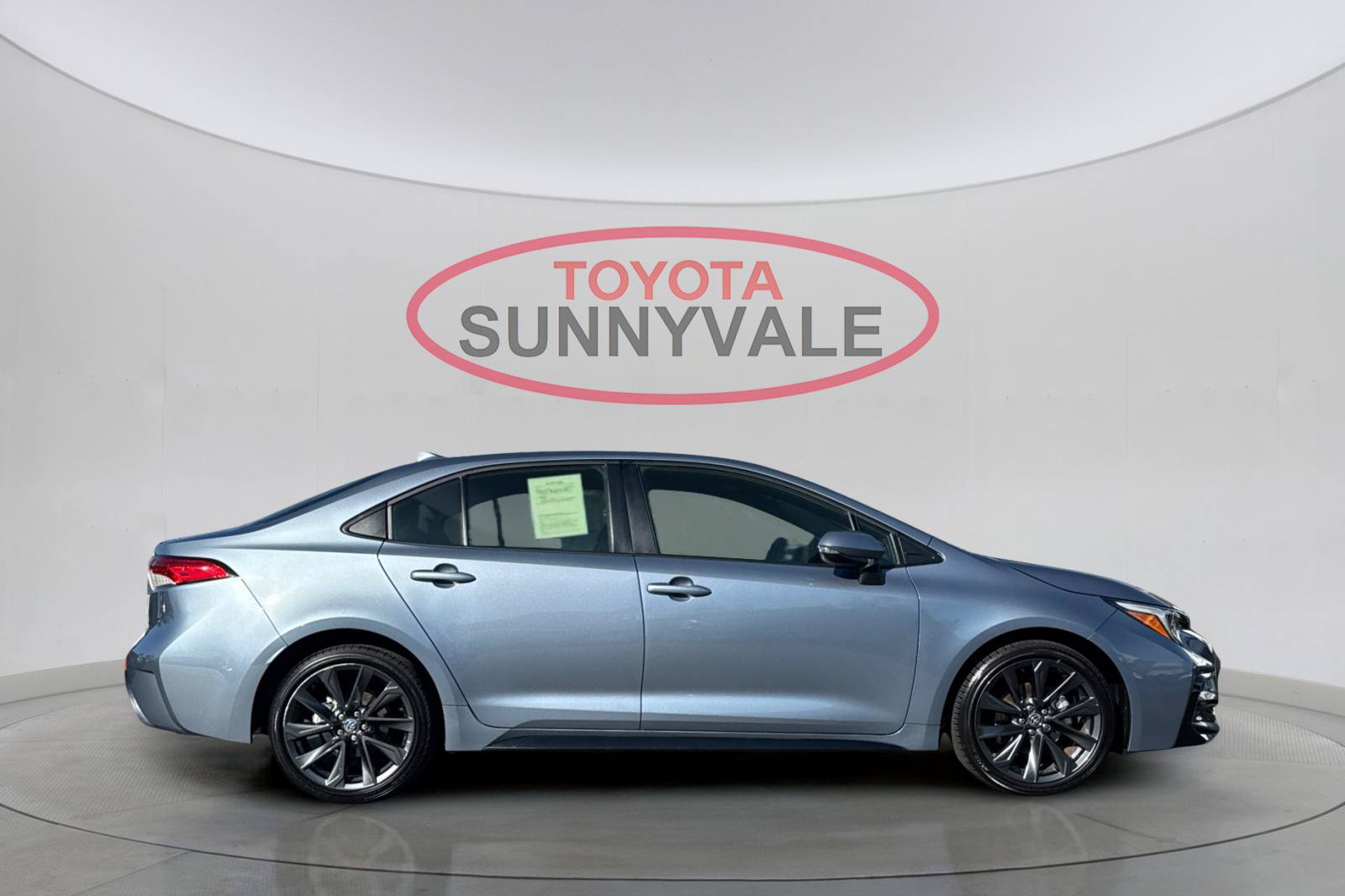 Certified 2024 Toyota Corolla SE w/ SE Premium Package FWD image 10