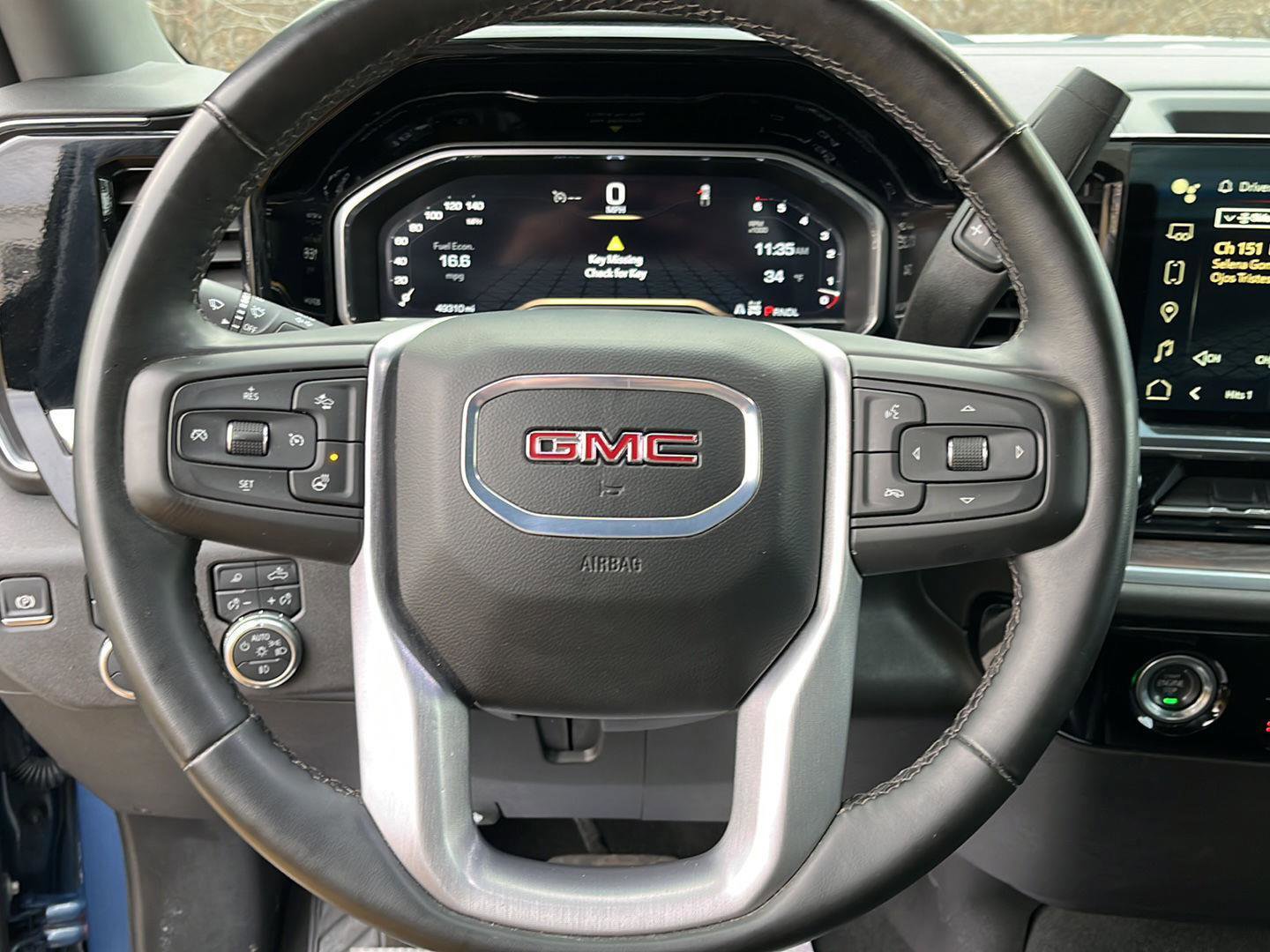 Used 2024 GMC Sierra 1500 SLT image 14