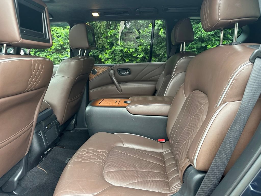 Used 2017 INFINITI QX80 Limited AWD/4WD image 11