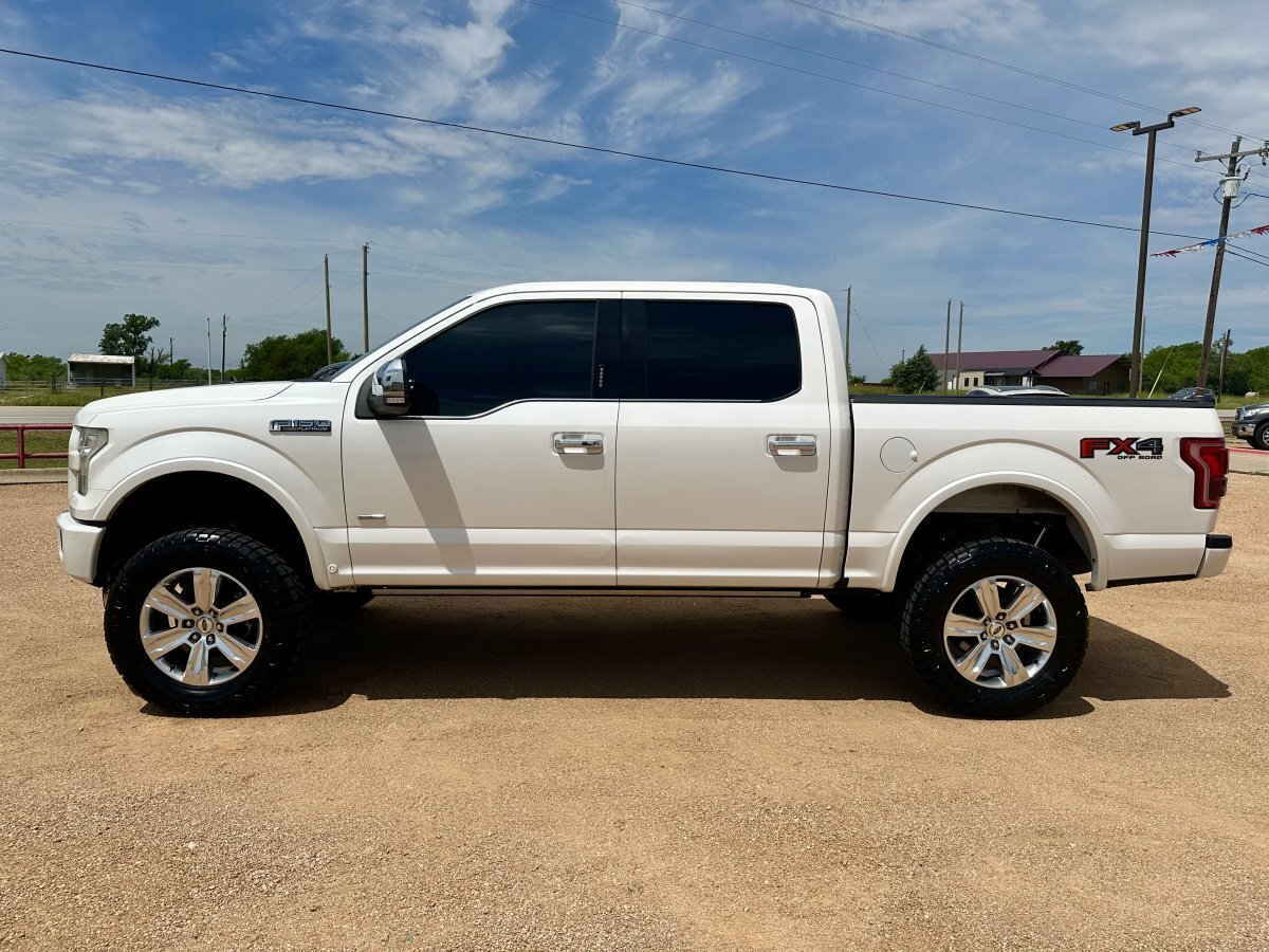 Used 2016 Ford F150 Platinum w/ Equipment Group 701A Luxury AWD/4WD image 6