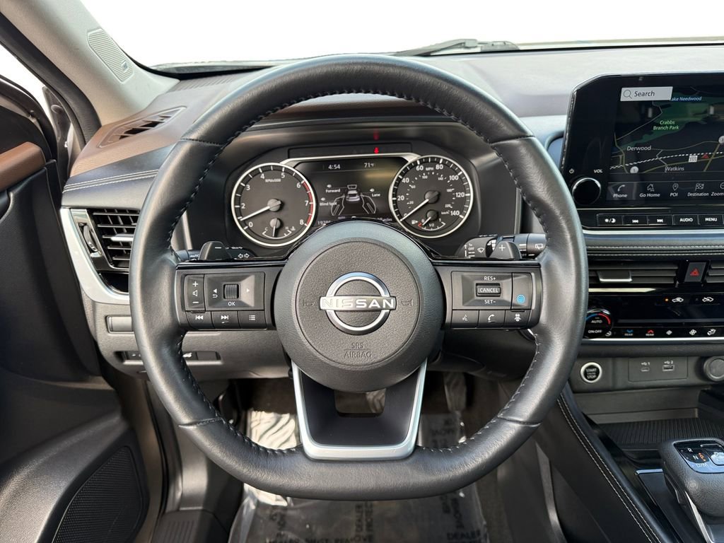 Used 2023 Nissan Rogue SL w/ SL Premium Package image 12