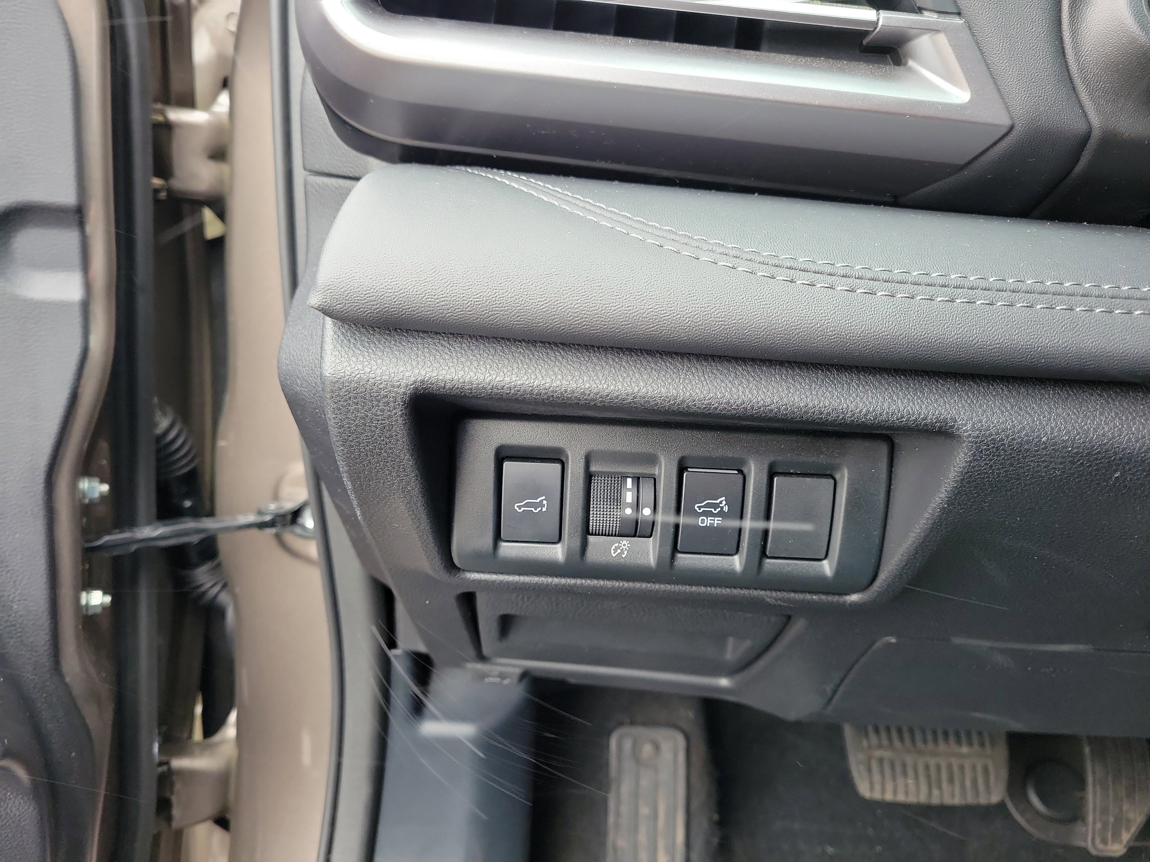 Used 2023 Subaru Outback Limited image 20