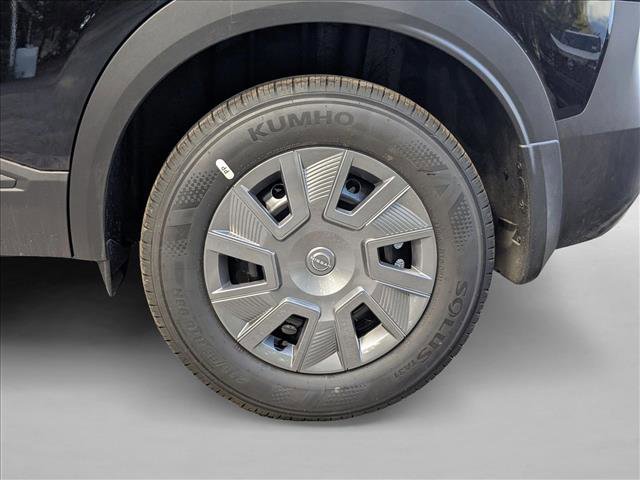 New 2026 Nissan Kicks S image 9