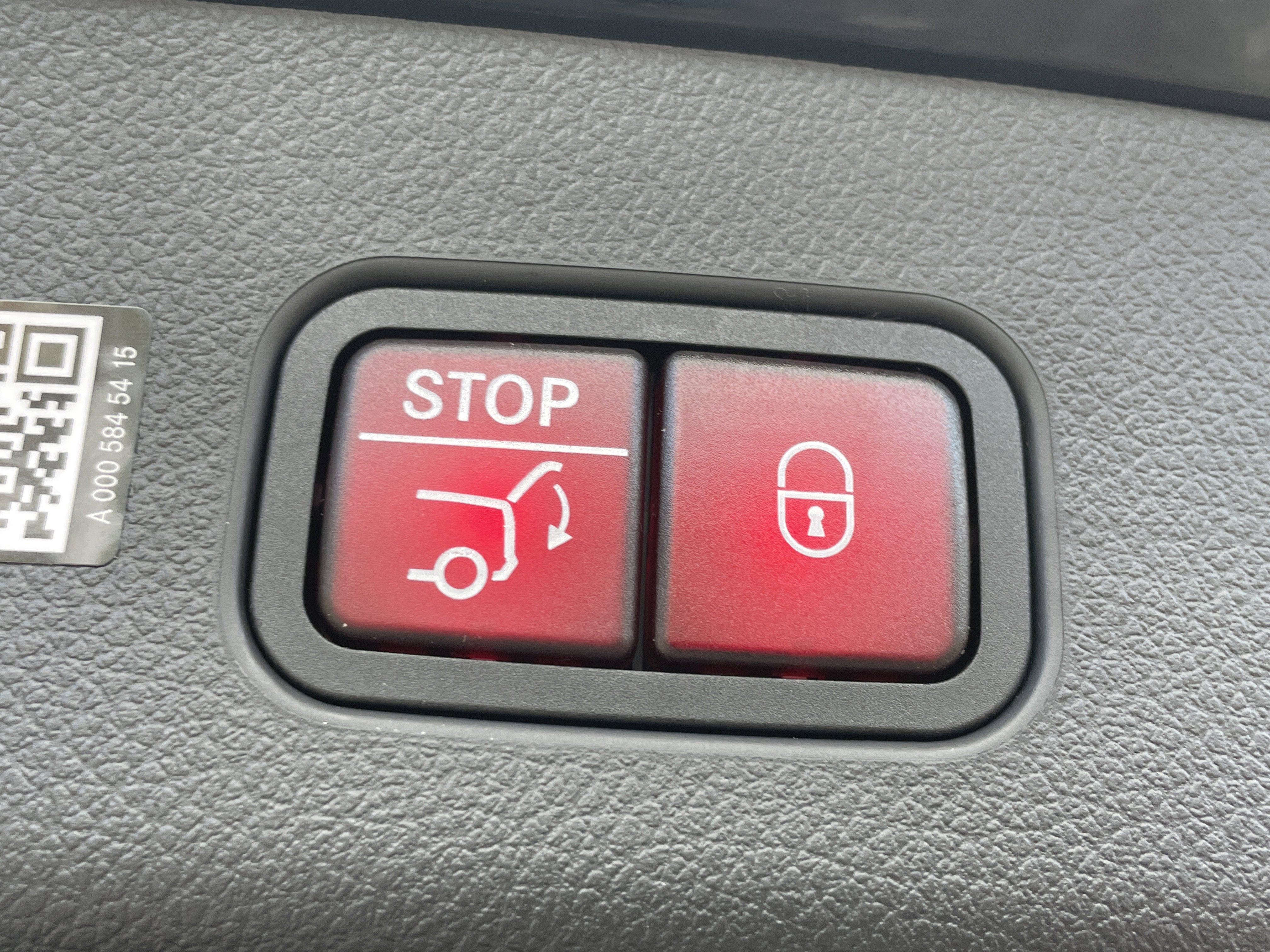 New 2026 Mercedes-Benz GLC 300 image 12