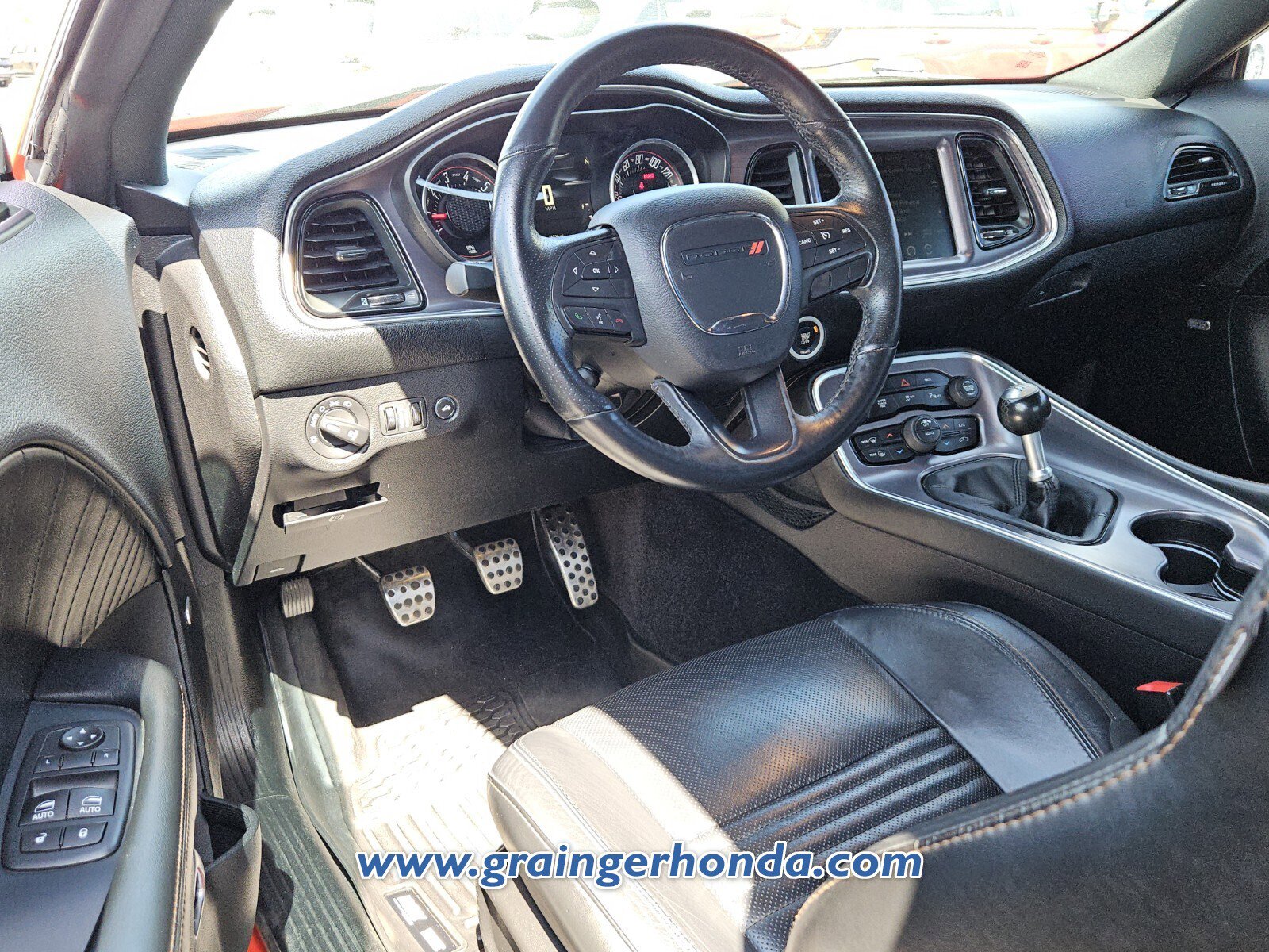 Used 2016 Dodge Challenger R/T Plus image 11