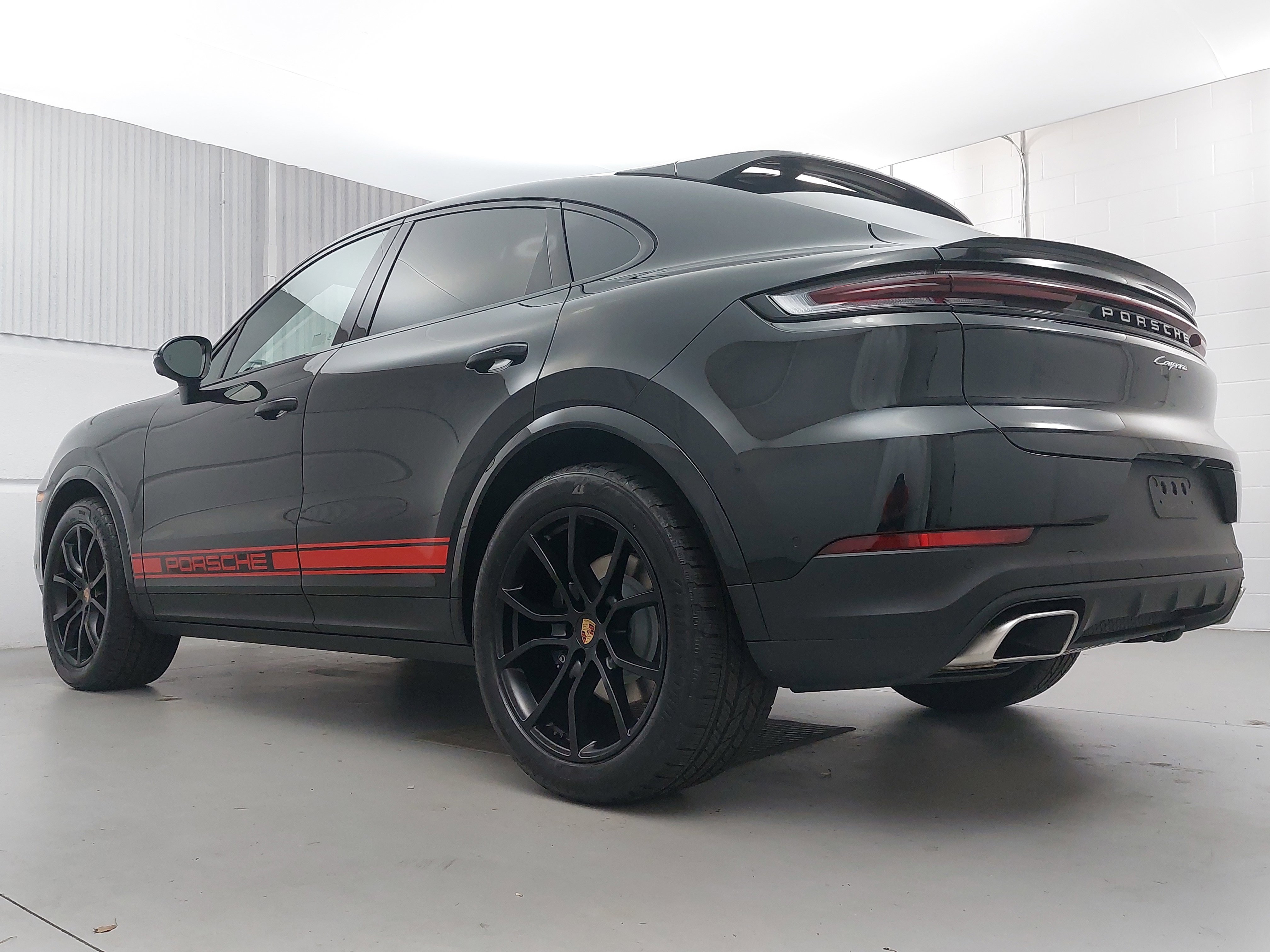 New 2026 Porsche Cayenne Coupe image 3