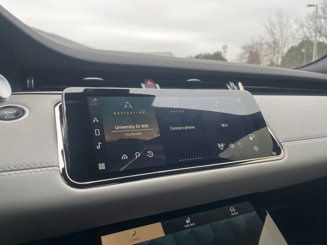 Used 2022 Land Rover Range Rover Evoque R-Dynamic SE image 24