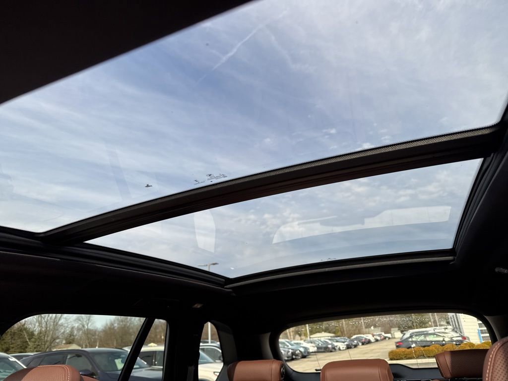 New 2026 BMW X5 xDrive50e image 19