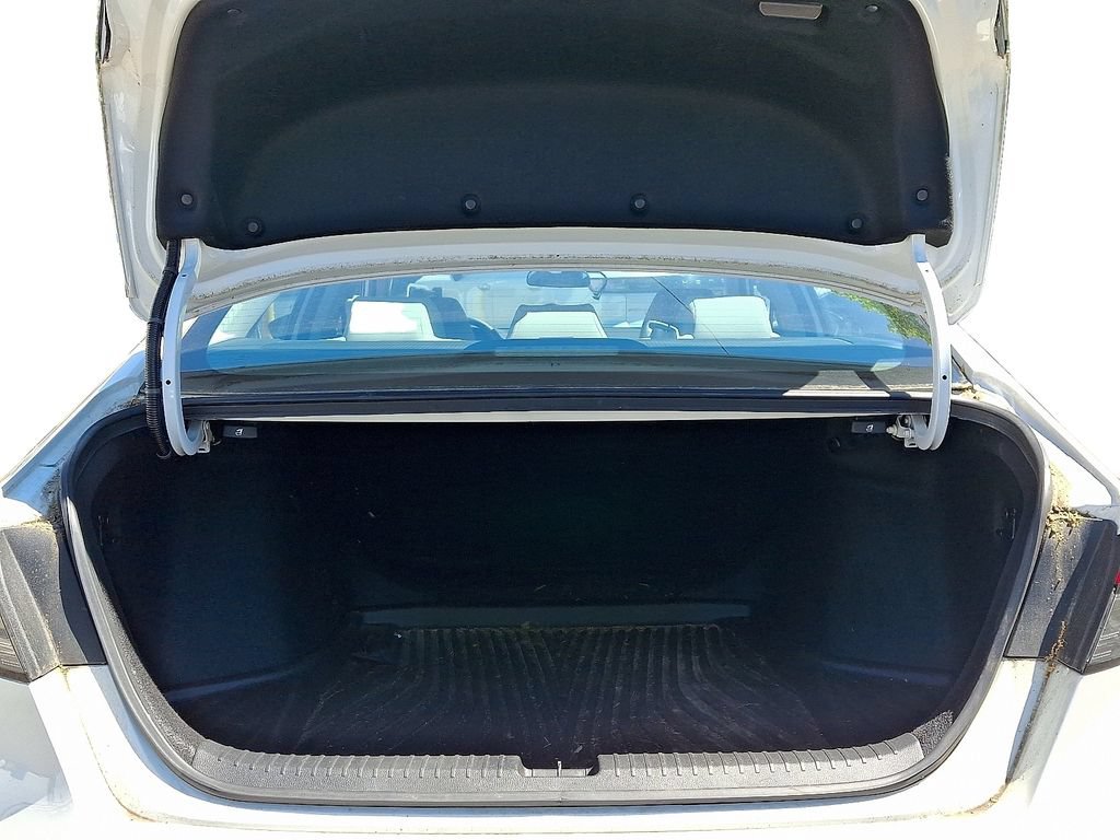 Certified 2023 Honda Accord EX image 28