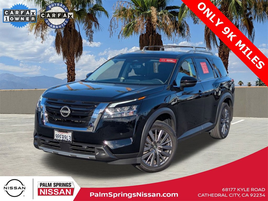 Used 2024 Nissan Pathfinder SL w/ SL Premium Package image 1