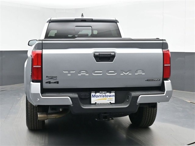 Used 2025 Toyota Tacoma TRD Sport image 13