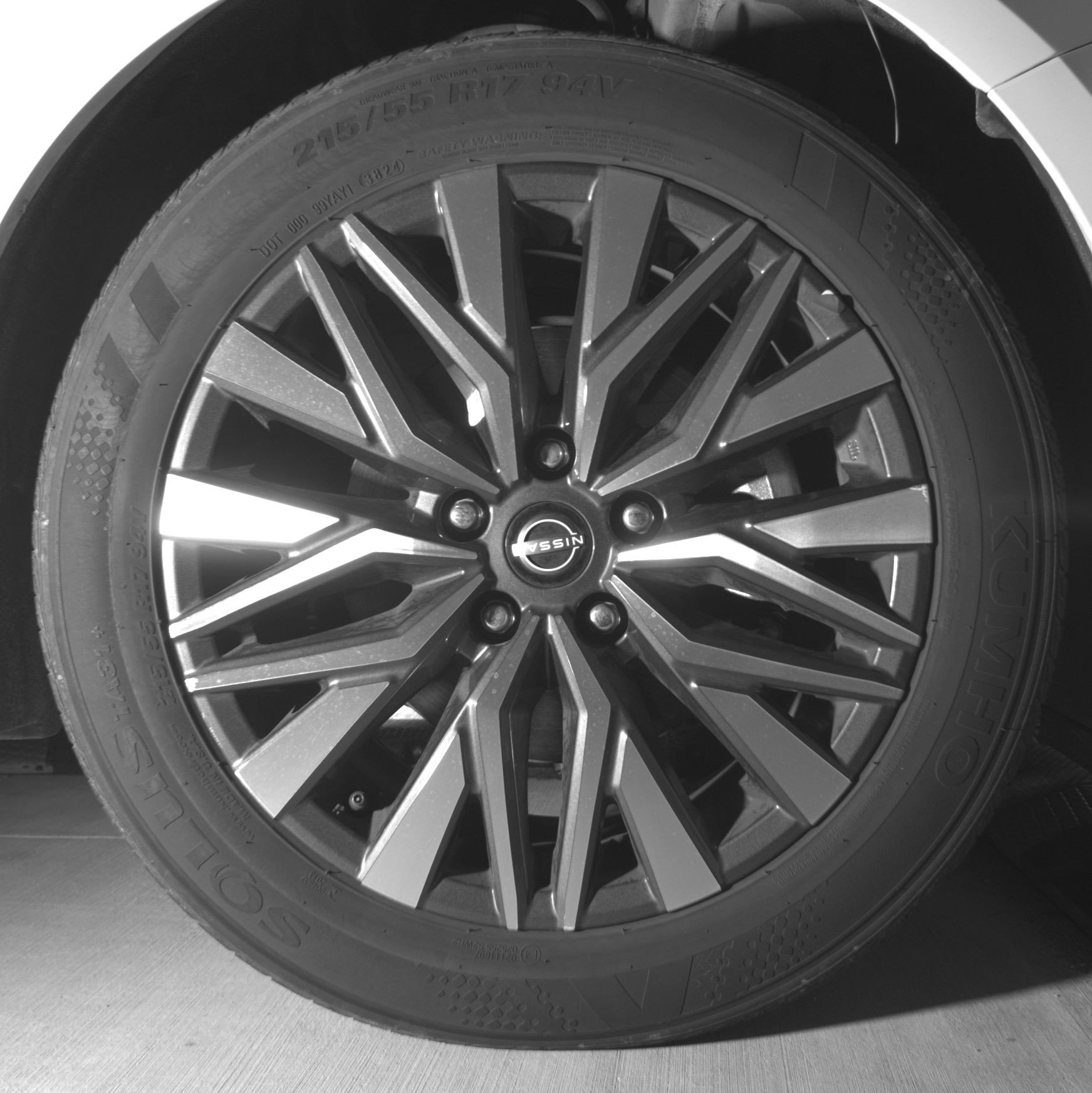 Used 2025 Nissan Altima 2.5 SV image 13