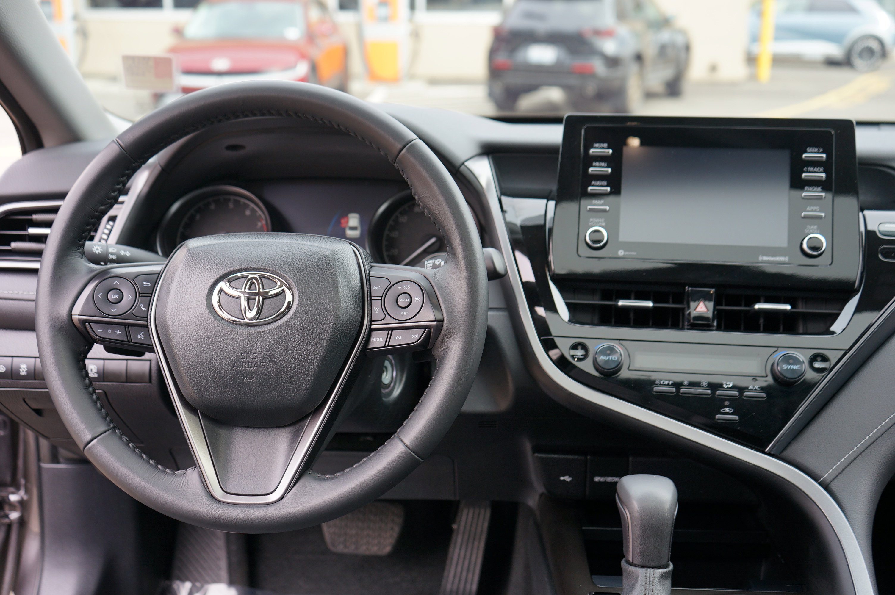 Used 2023 Toyota Camry SE AWD/4WD image 21
