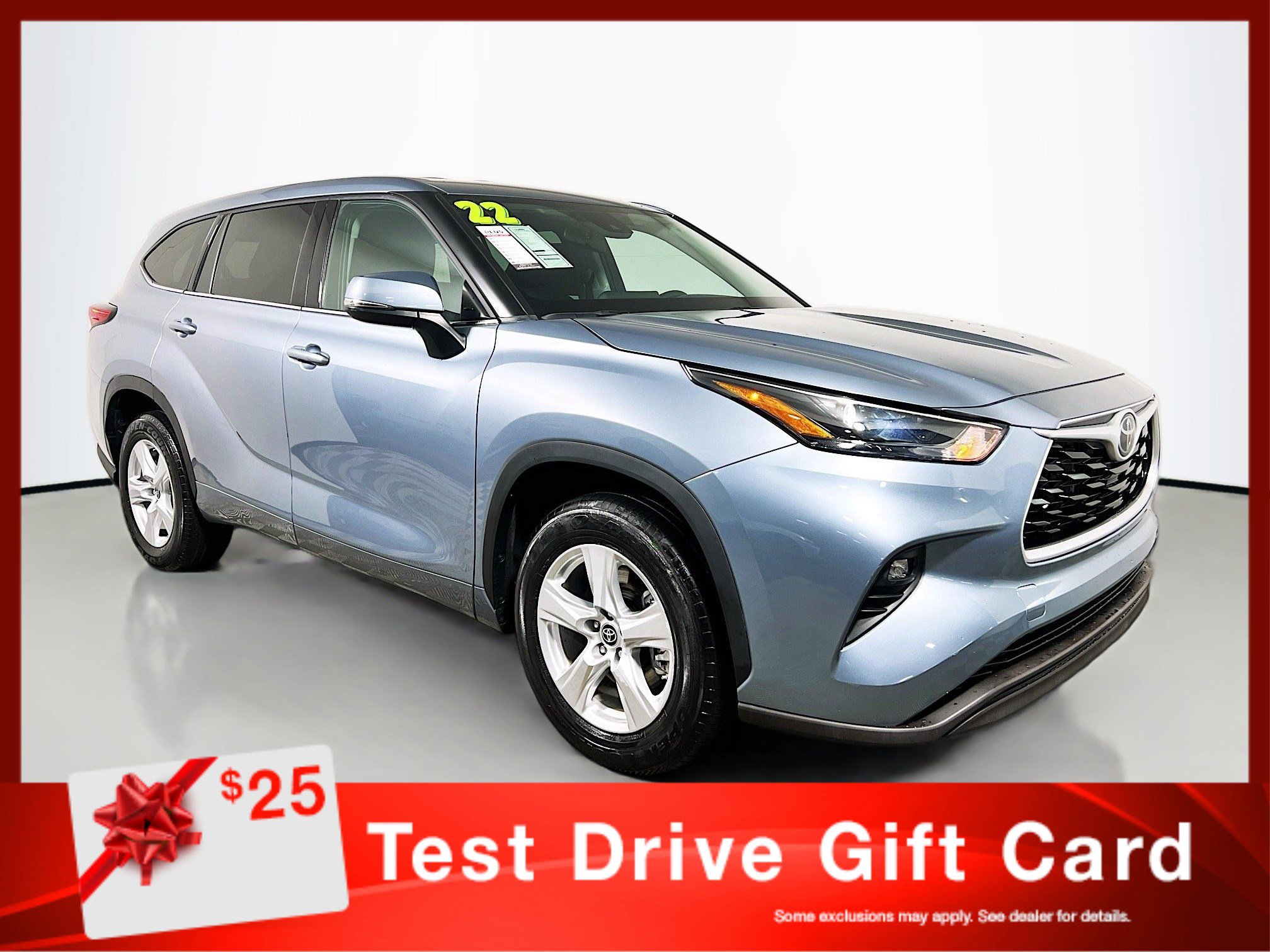 Used 2022 Toyota Highlander LE