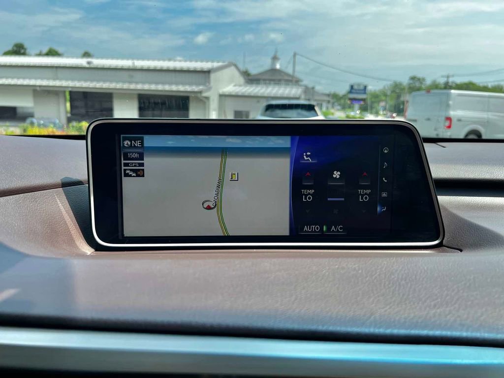 Used 2019 Lexus RX 350 AWD image 26