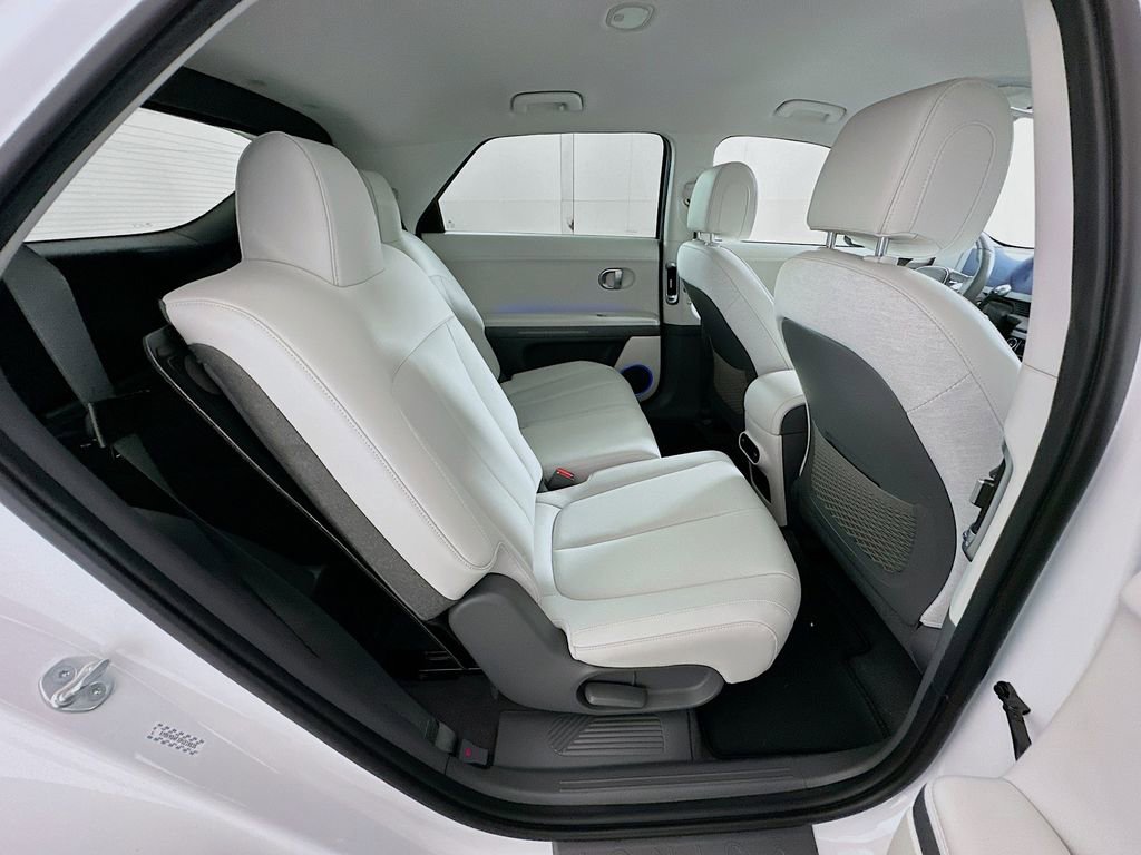 Certified 2023 Hyundai Ioniq 5 SEL w/ Cargo Package AWD/4WD image 27