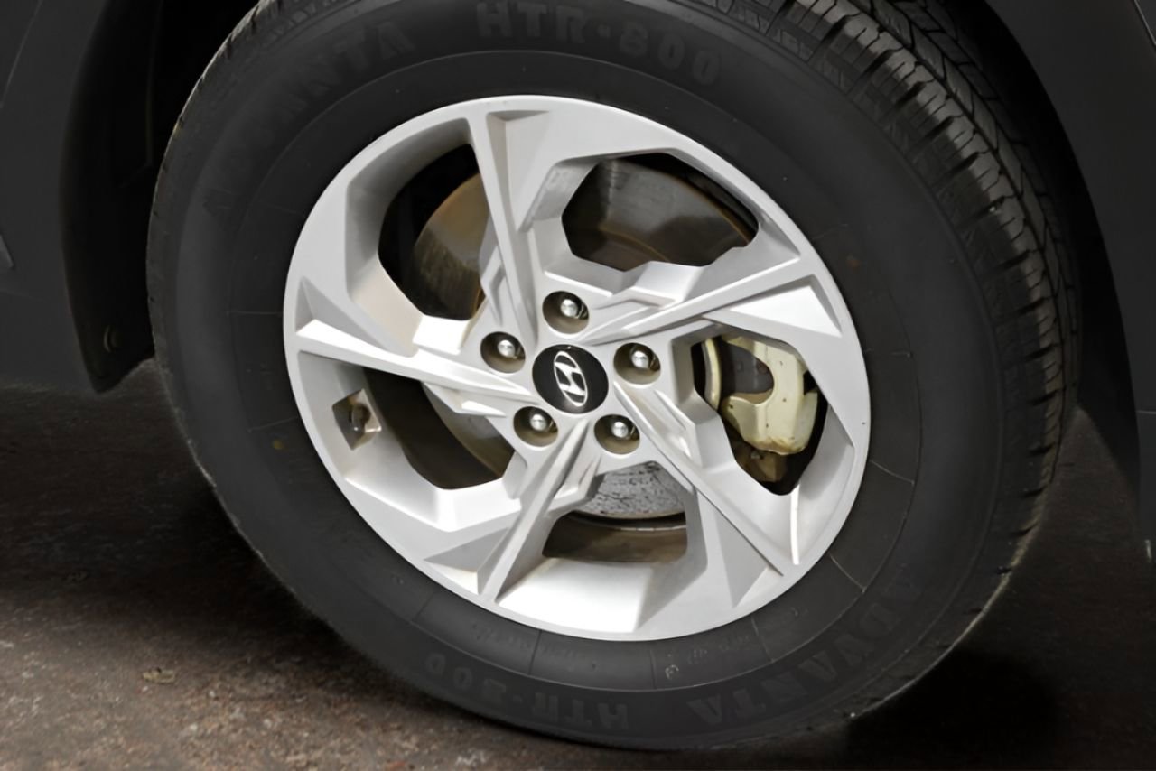 Used 2024 Hyundai Tucson SEL image 6