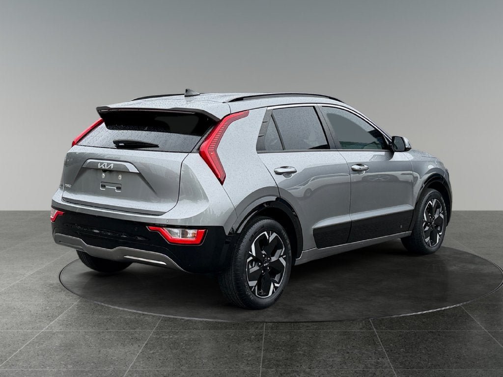 Used 2023 Kia Niro Wind FWD image 10