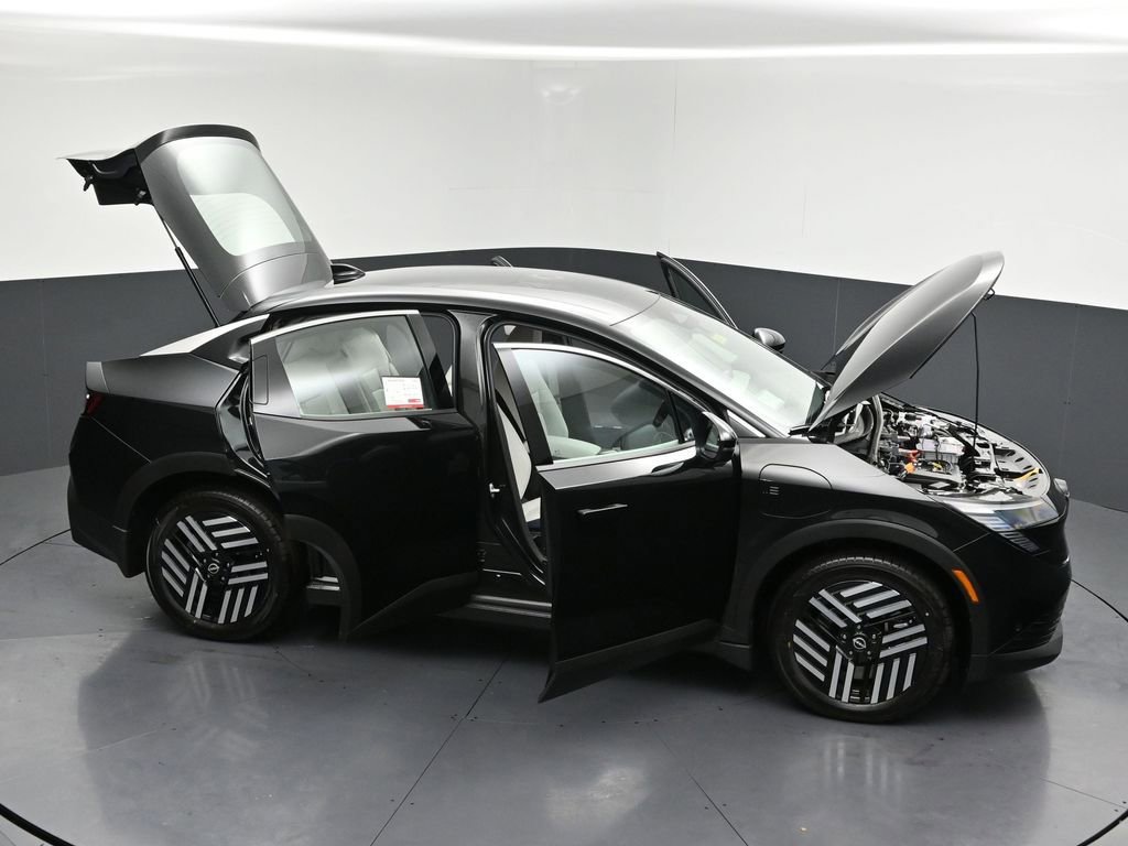 New 2026 Nissan Leaf SV+ w/ Floor Mat Package (SV+) FWD image 30