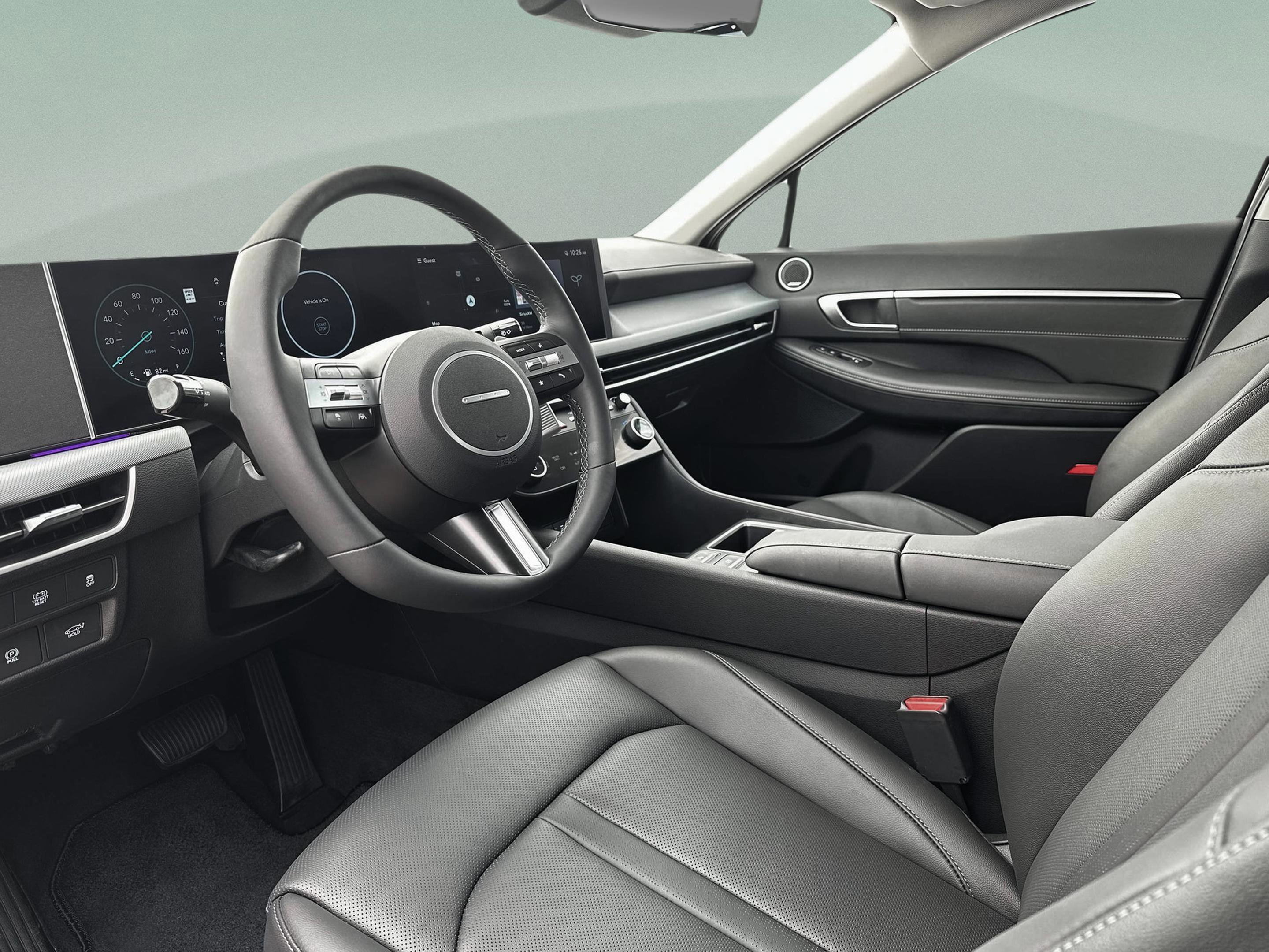 New 2025 Hyundai Sonata Limited image 14