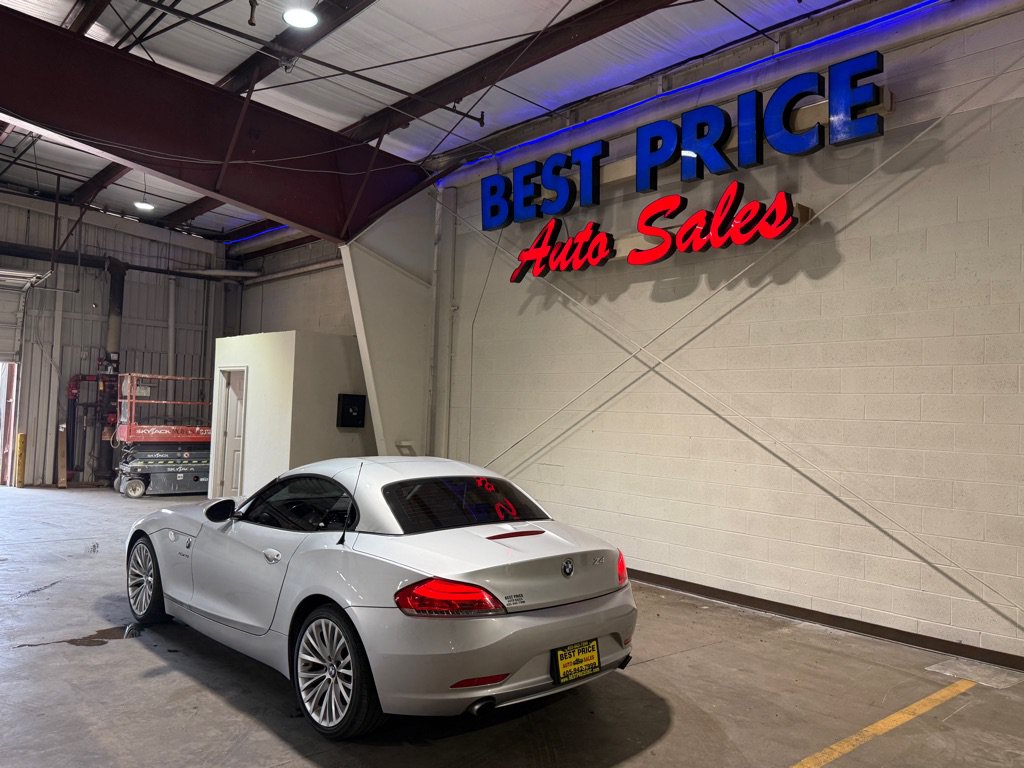 Used 2009 BMW Z4 sDrive35i RWD image 6