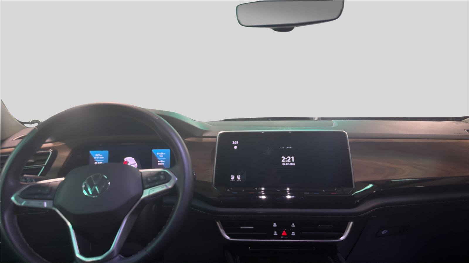 Used 2025 Volkswagen Atlas SE FWD image 9