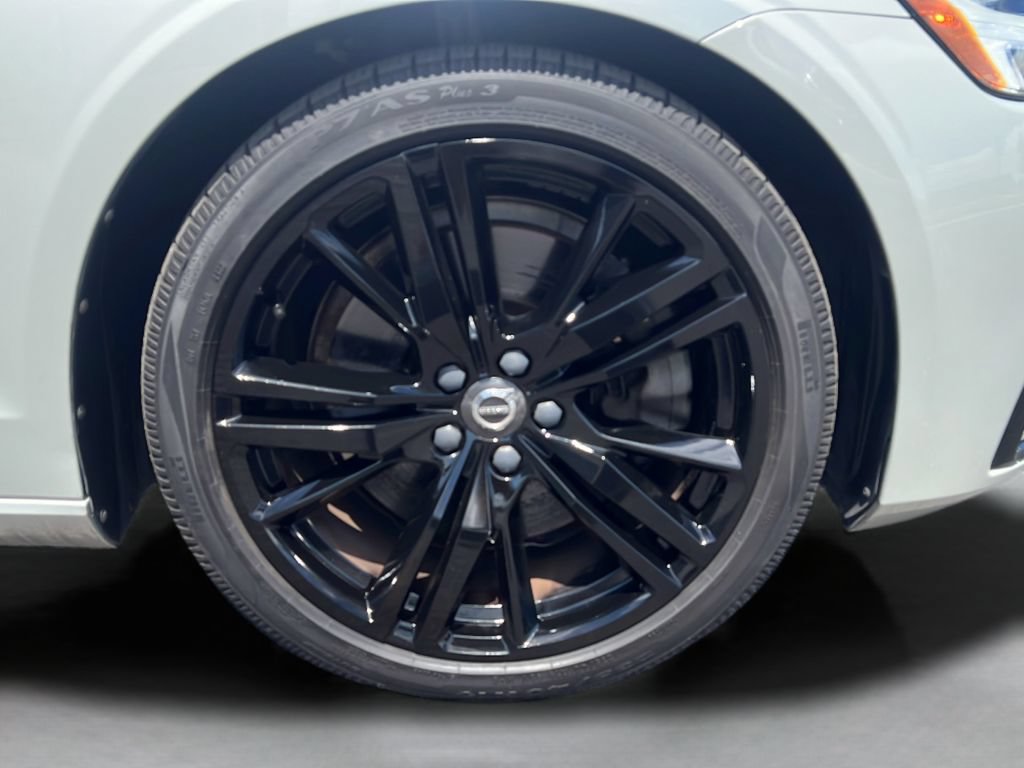 Used 2020 Volvo S60 T6 R-Design AWD/4WD image 24