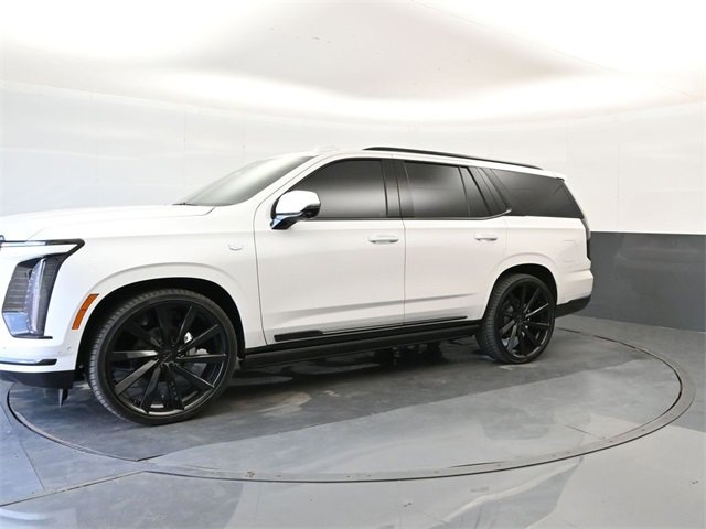 Used 2025 Cadillac Escalade Sport w/ Touring Package image 8