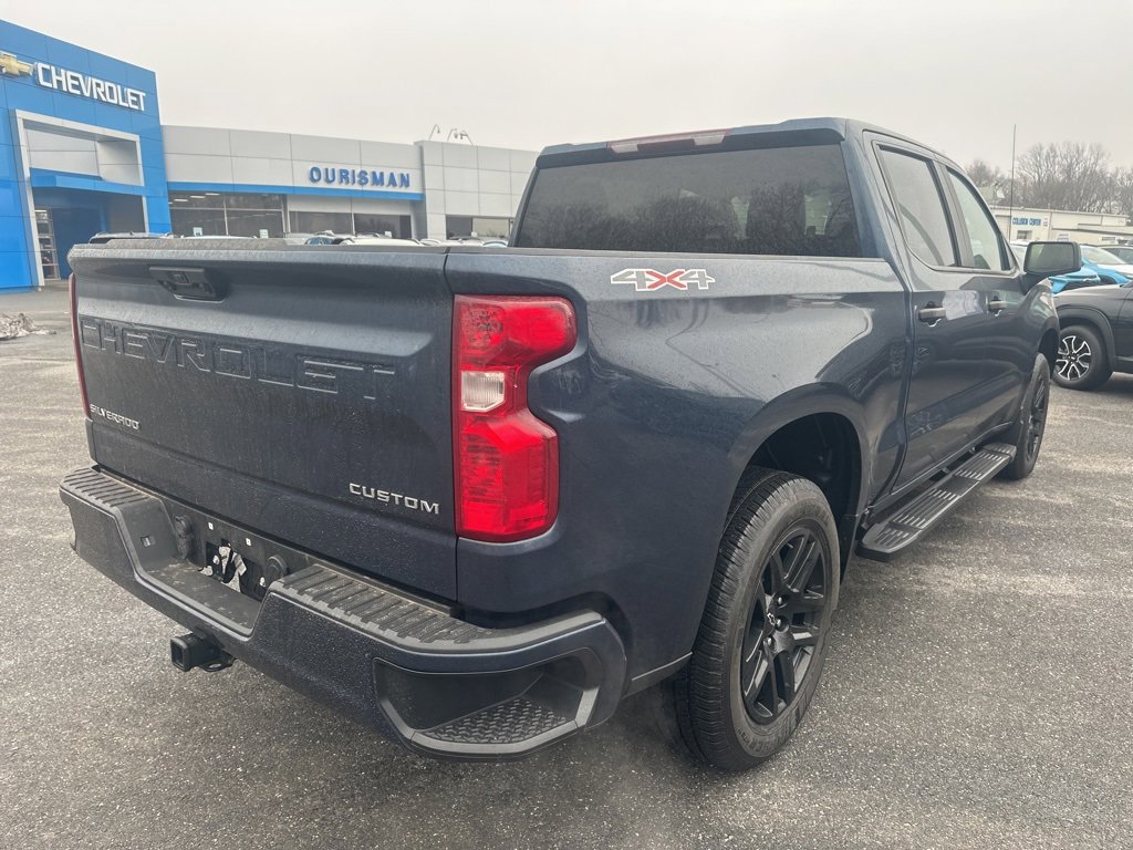 Used 2022 Chevrolet Silverado 1500 Custom image 5