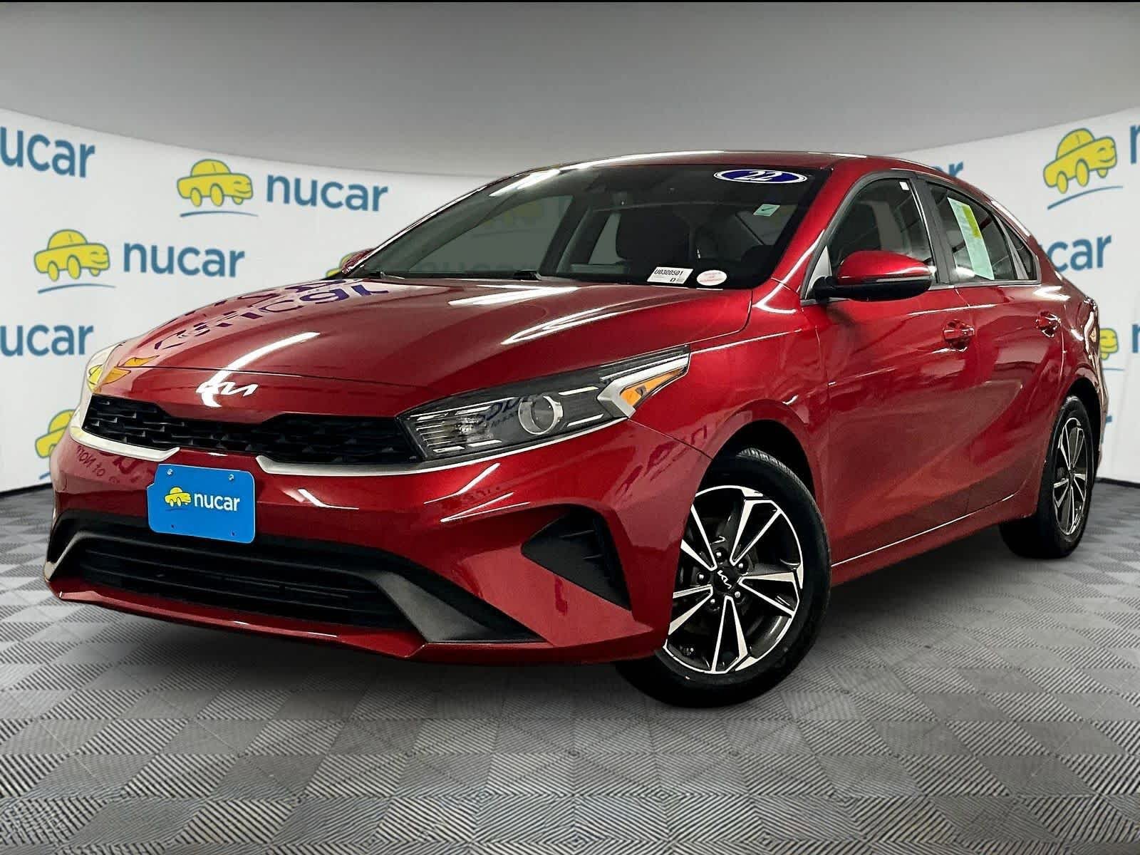 Used 2022 Kia Forte LXS w/ LXS Technology Package image 3