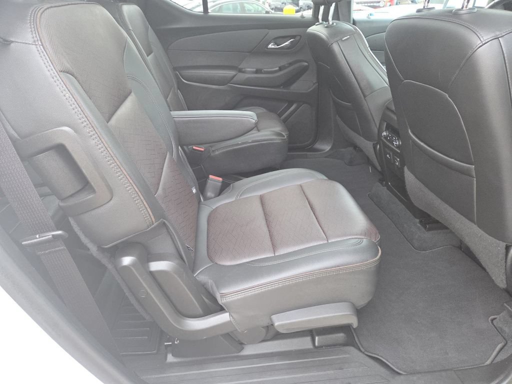 Used 2023 Chevrolet Traverse High Country AWD/4WD image 20