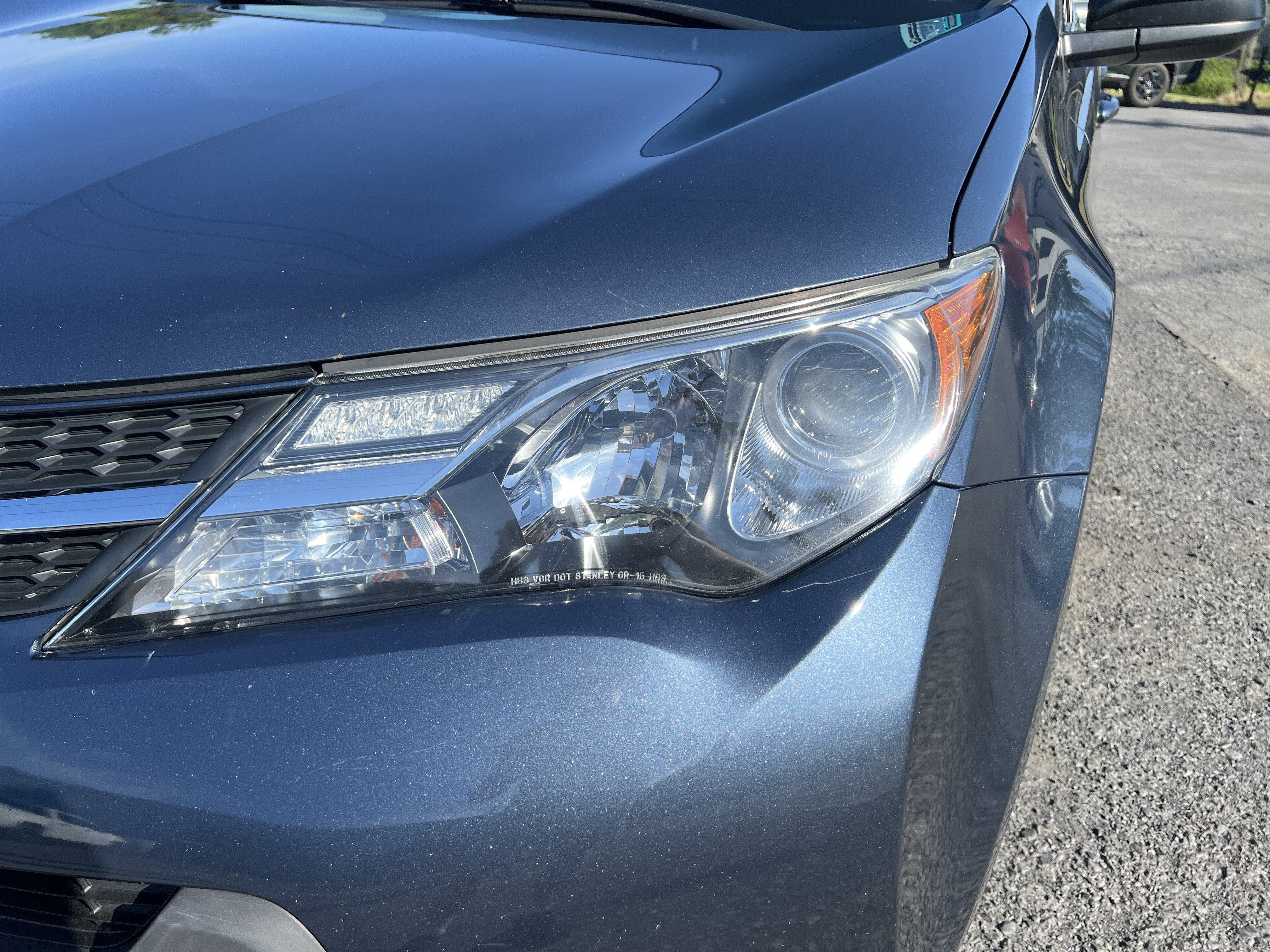 Used 2014 Toyota RAV4 LE AWD/4WD image 10