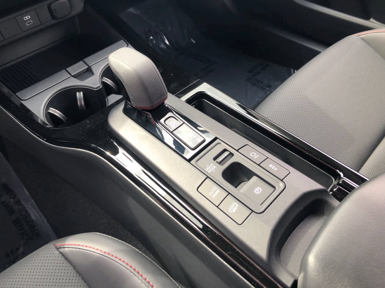 New 2026 Toyota Prius Plug-In Hybrid FWD image 18