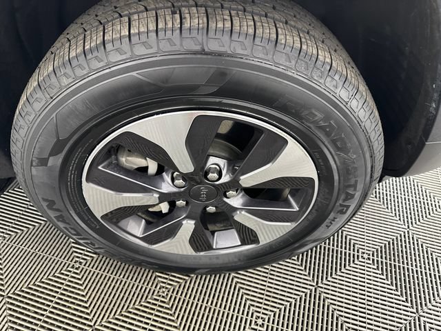 Used 2023 Jeep Grand Cherokee 4WD 4xe image 34