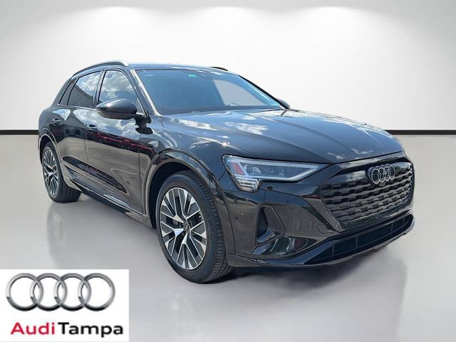 Used 2024 Audi Q8 e-tron Prestige w/ Prestige Package AWD/4WD image 1