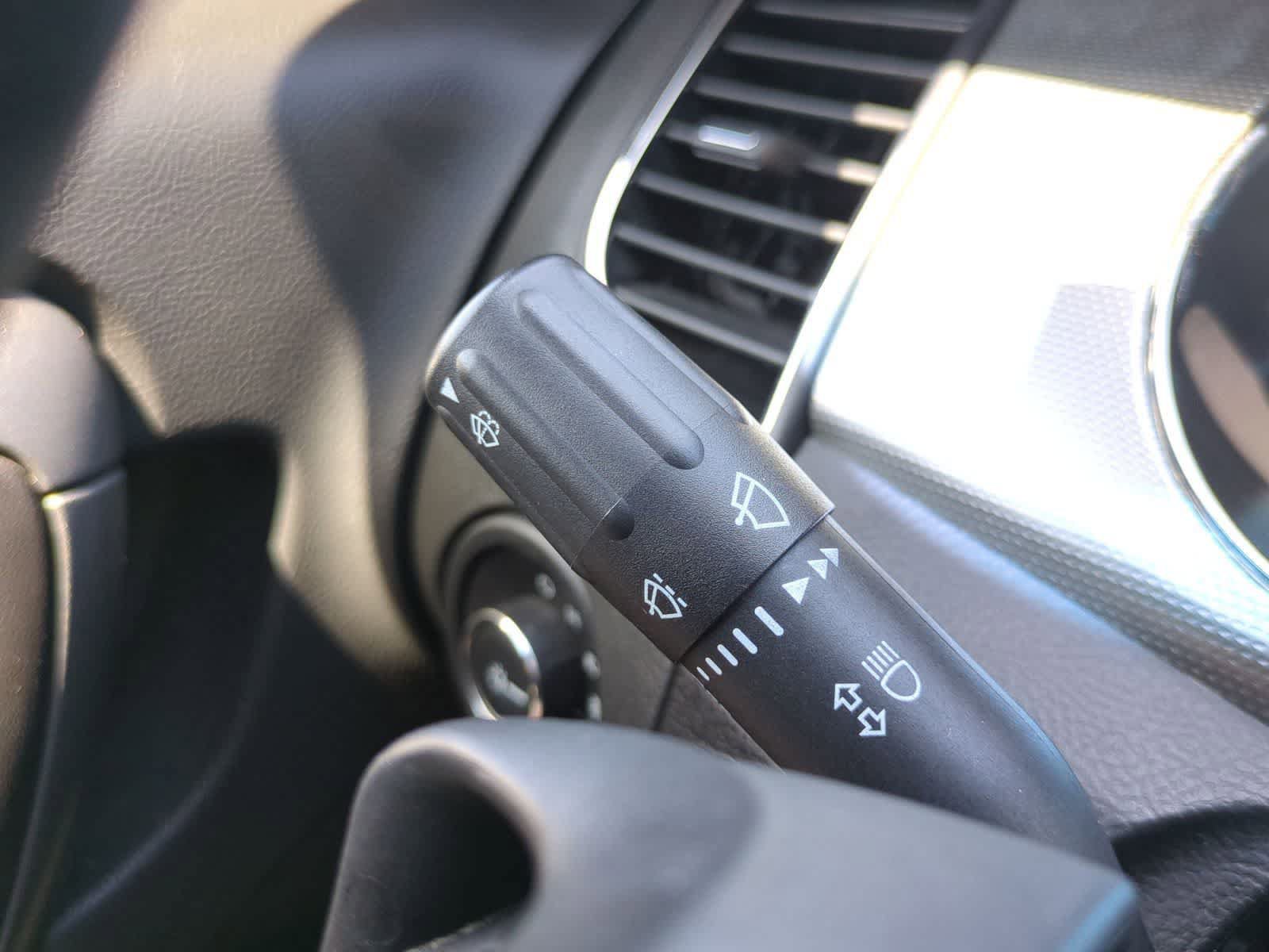 Used 2011 Ford Taurus SEL w/ 201A Rapid Spec Order Code FWD image 27