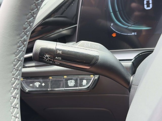 New 2026 Kia Niro EX FWD image 27