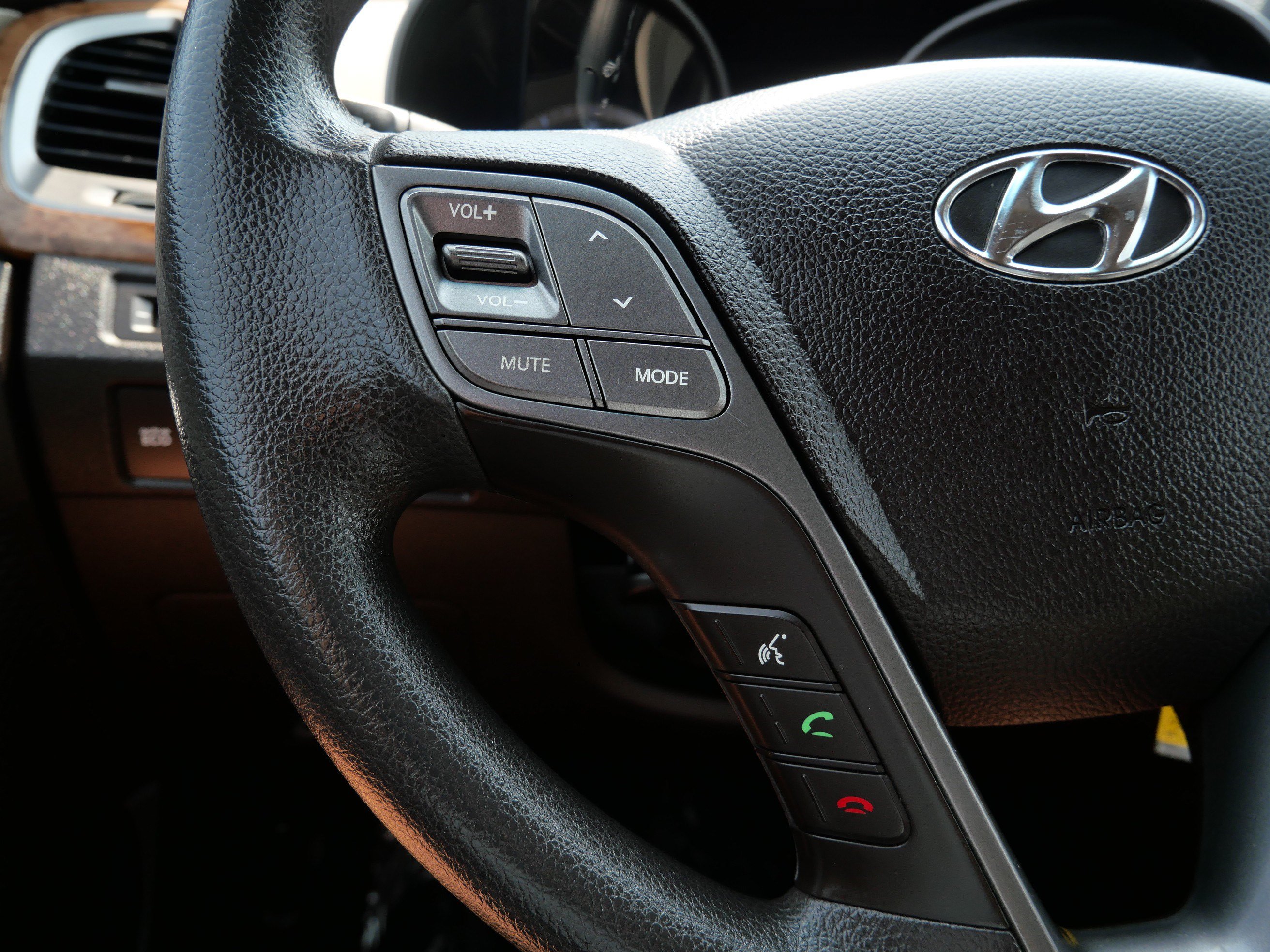 Used 2013 Hyundai Santa Fe Sport AWD/4WD image 27