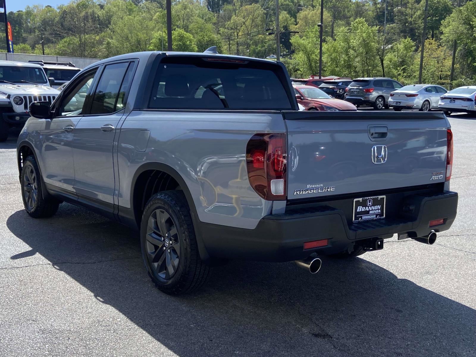 Certified 2023 Honda Ridgeline Sport image 3