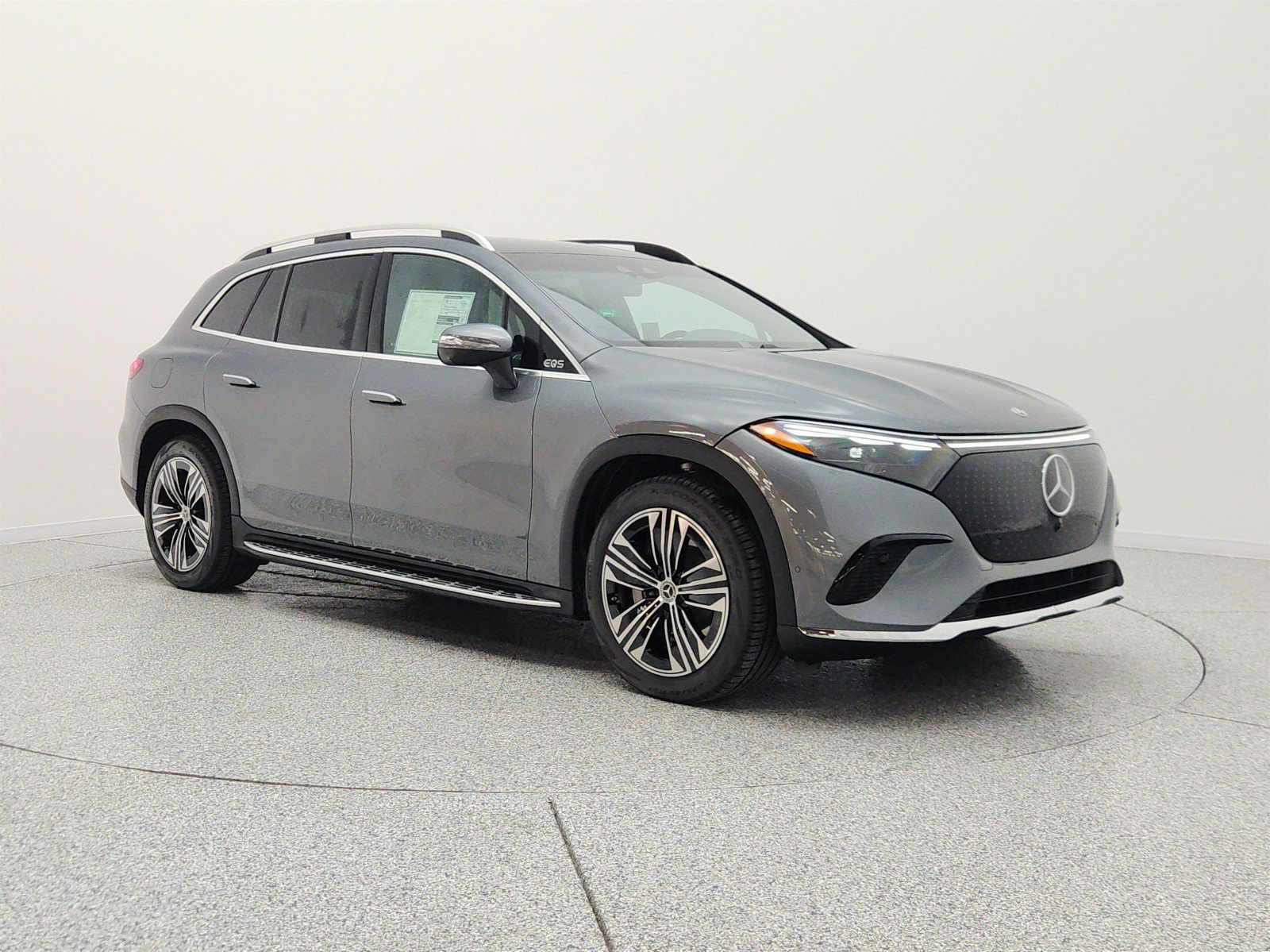 New 2026 Mercedes-Benz EQS 400 4MATIC SUV image 3