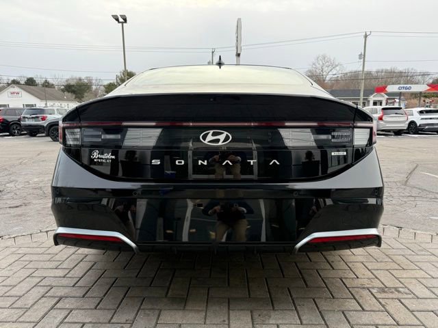 Used 2024 Hyundai Sonata Limited image 9