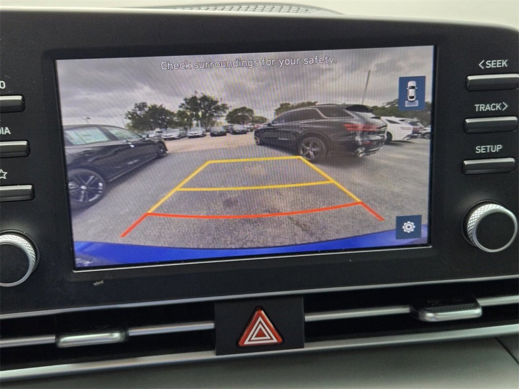 Certified 2023 Hyundai Elantra SEL image 20